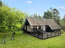 3 Bedroom Lovely Home In Sjællands Odde