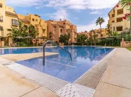 Nice Apartment In San Luis De Sabinillas