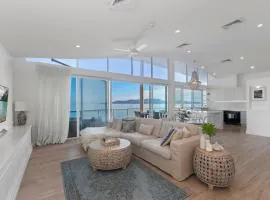 Absolute Luxury on the Marina Oceanfront Modern Penthouse with Panoramic Views