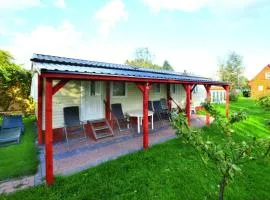 Cottage by Ostrowieckie Lake with Private Beach