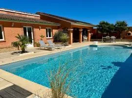 Villa détente, piscine, spa et loisirs