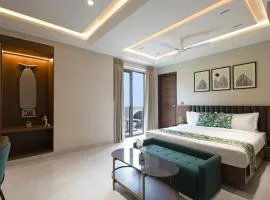 Saltstayz Premier - Naraina, Central Delhi
