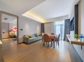 Borrman Hotel Chongqing Auto Expo Sanya Bay Light Rail Station