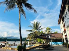 Mekong Theme Hostel,Affiliated by Huaye, hotel con parcheggio a Luang Prabang