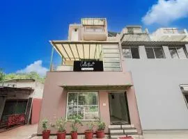 Collection O Sachivalaya Metro Station Gandhinagar Formerly Hotel Ghunghat Inn