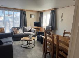 Chalet op Ameland voor 5 personen, apartmanh&aacute;z Burenben