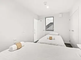 Deluxe Twin Room at Wolfe Street