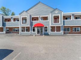 Econo Lodge Cranston - Providence, hotel u gradu Kranston