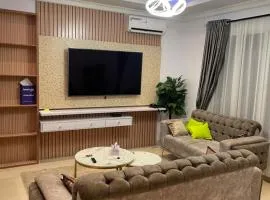 Beejay 4 bedrooms Cheerful Town House