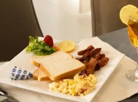 Jarzez Hotel Apartments Al Hail