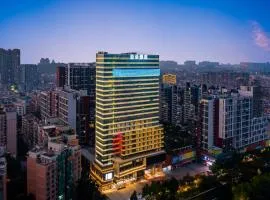 Atour Hotel Foshan Qinghuiyuan Dongle Road Subway StationShunde MiXc Shopping Mall