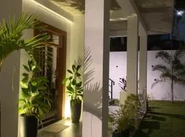 New Palms Villa Induruwa Homestay