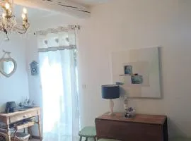 La maisonnette avec SPA, PISCINE et CLIMATISATION