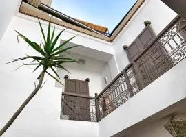 Top Riad 6 persons 5 minutes main square