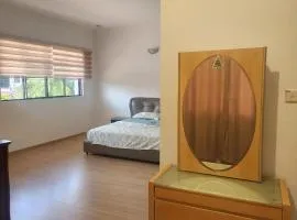 B&C Homestay