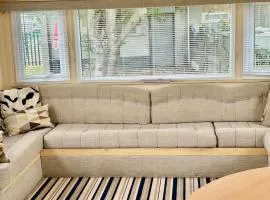 Happy Days Caravan Park - Lovely Spacious 3 Bed Caravan