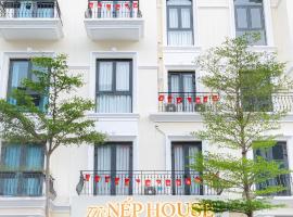 The Nếp House, resort in Hai Phong