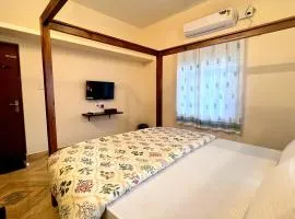 Athiratha Living