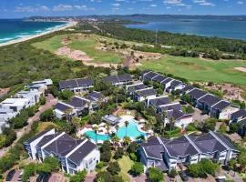 Pullman Magenta Shores Resort