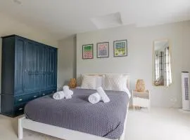 Stunning Townhouse & Basement in Leamington Spa