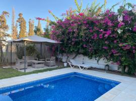 Perle de la Soukra, Hotel in Chotrana