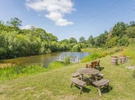 Waterside Lodge Four - Uk36706