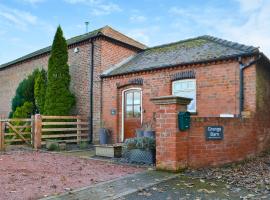 The Stables At Grange Barn, hotel in Rise