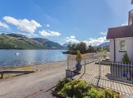 Lochside House - S4532