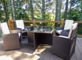Ash Lodge