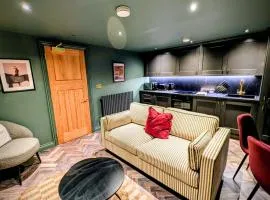 The Hideaway Bureau - Campbeltown