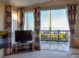 Platinum - Uk35817, Hotel in Llanddulas