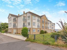 No4 The Links Apartments, hotel in Brora