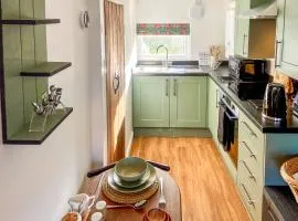 Ddwylig Bach - Uk48623
