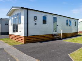 The Moon, hotel in Heysham