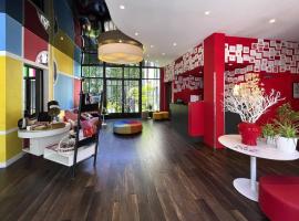 ibis Styles Paris La Défense Courbevoie, hotel in Courbevoie
