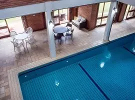 Casa 4 suíte, piscina interna em Pinto Bandeira