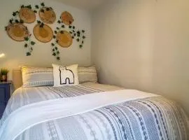 Limoilou 4 Guests AC Free Parking 5 min DT