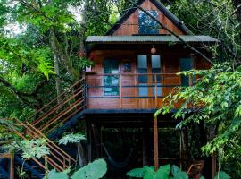 Hostal Caño Nevera, hotel em La Macarena