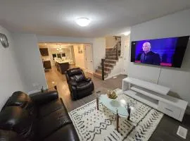 Comfy Home in Harbour Landing - Regina