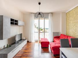 5 min from Malpensa MXP - 24H Self Check-in - Parking - View, hotel in Casorate Sempione