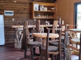 Hospedaje El Salto Escondido, hotelli kohteessa Lebu