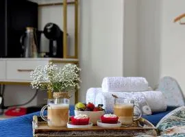 Comfort Room, Coffee and Fast WIFI