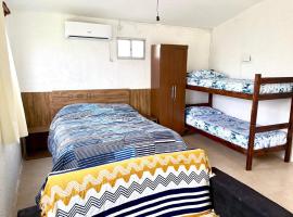 Il Mare Blu - Monoambiente completo, holiday rental in Salinas 