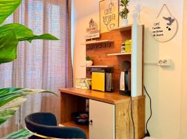 Pa&scaron;apkalpo&scaron;anās viesnīca Cozy Apartment in Historic Building-at Luanda Bay pilsētā Luanda