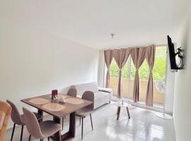 Apartamento Lotus 203 - Cant&oacute;n militar Jaime Rooke, overnattingssted med kj&oslash;kken i Ibagu&eacute;