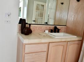 옥스나드에 위치한 호텔 Luxury, Beach House, and quiet neighborhood