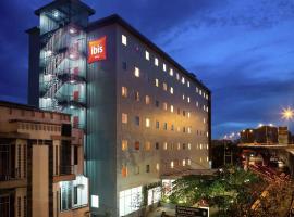 Ibis Bandung Pasteur, hotel sa Bandung