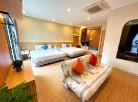 The Sol Homestay & Coffee Grand World