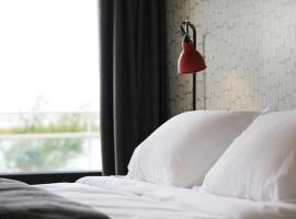 Dormir sur la Plage, hotel in Marennes