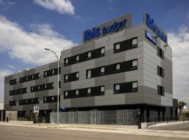 Ibis Budget Valencia Alcasser, hotel in Silla